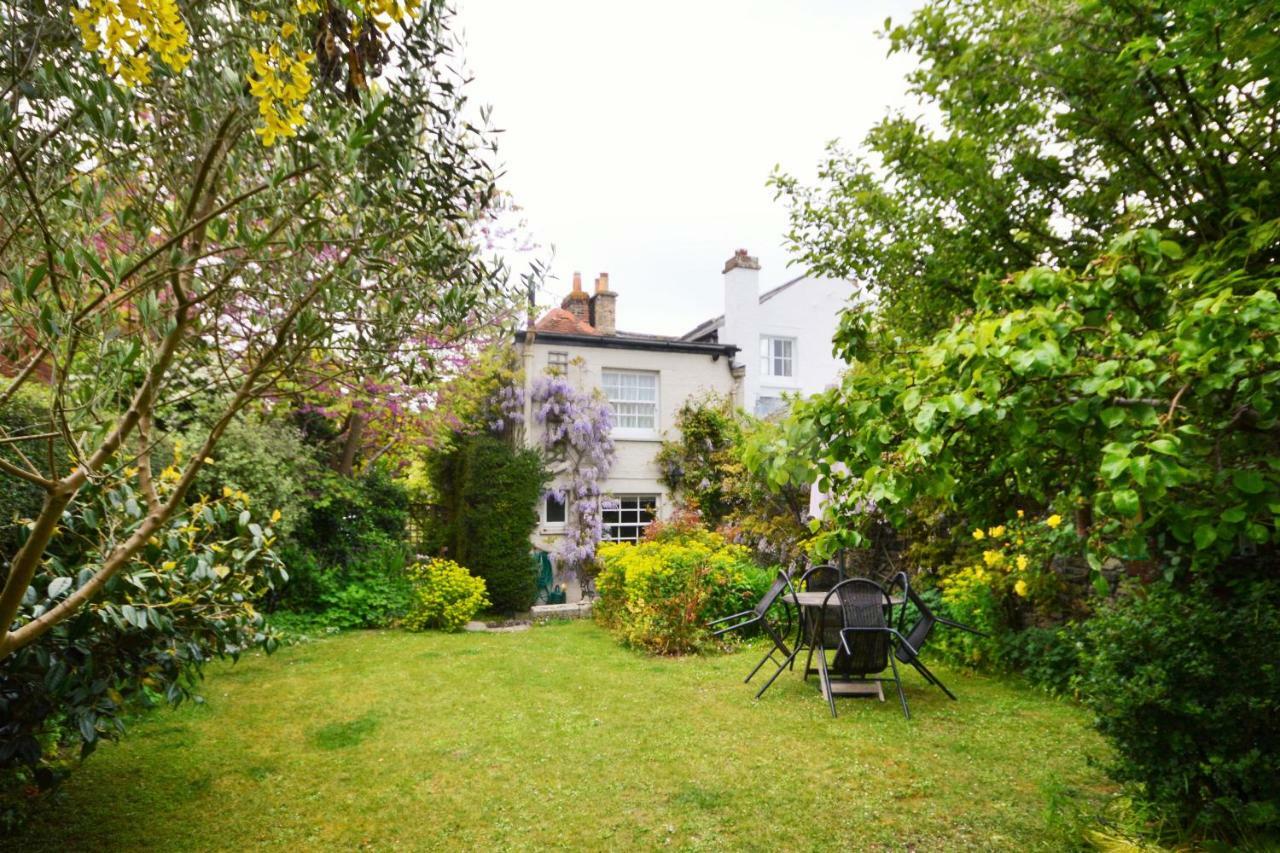 Grove Cottage Yarmouth  Extérieur photo